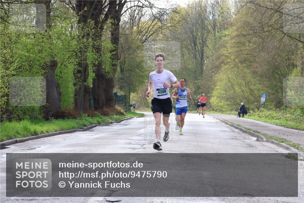 12.04.2026 - 45. Internationalen Wilhelmsburger Insellauf Yannick Fuchs http://msf.ph/oto/9475790 12.04.2026 10:09:26 Laufen 4205, 5554 meine-sportfotos.de