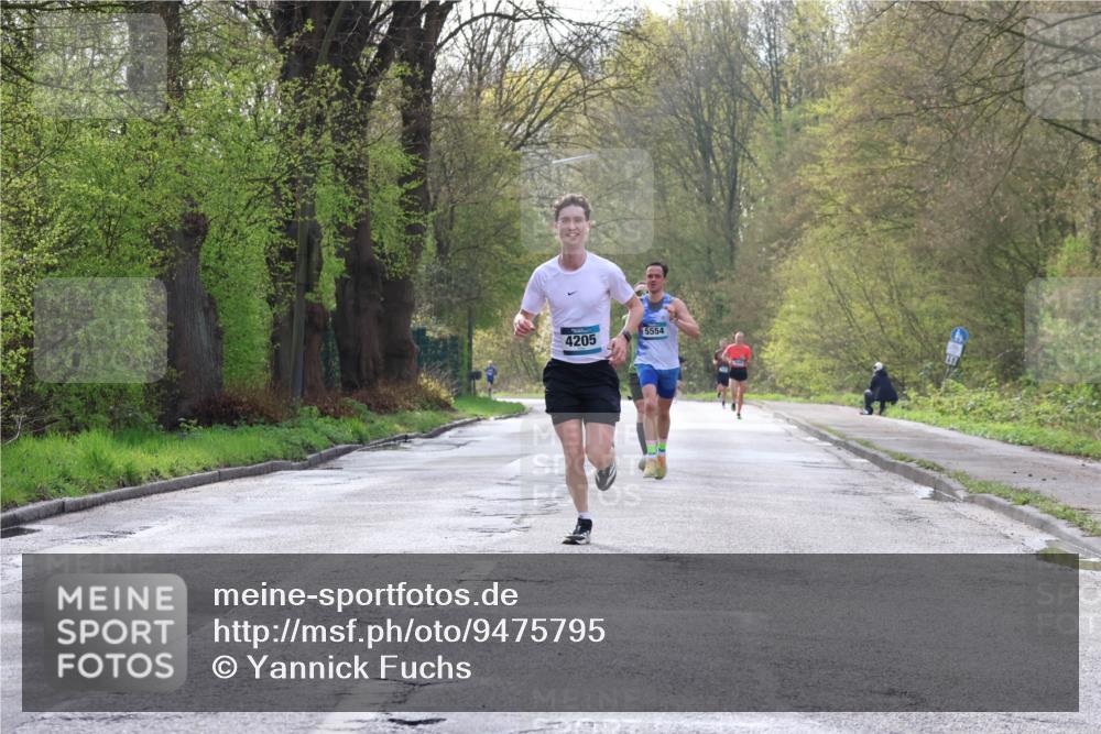 12.04.2026 - 45. Internationalen Wilhelmsburger Insellauf Yannick Fuchs http://msf.ph/oto/9475795 12.04.2026 10:09:27 Laufen 4205, 5554 meine-sportfotos.de