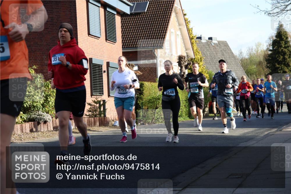 12.04.2026 - 45. Internationalen Wilhelmsburger Insellauf Yannick Fuchs http://msf.ph/oto/9475814 12.04.2026 09:02:21 Laufen 351, 3751, 2548, 2229, 3183, 2919 meine-sportfotos.de