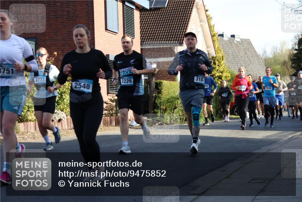 12.04.2026 - 45. Internationalen Wilhelmsburger Insellauf Yannick Fuchs http://msf.ph/oto/9475852 12.04.2026 09:02:24 Laufen 3751, 2777, 2548, 2229, 3183, 92, 2199, 1548, 2919, 962, 2142, 248 meine-sportfotos.de
