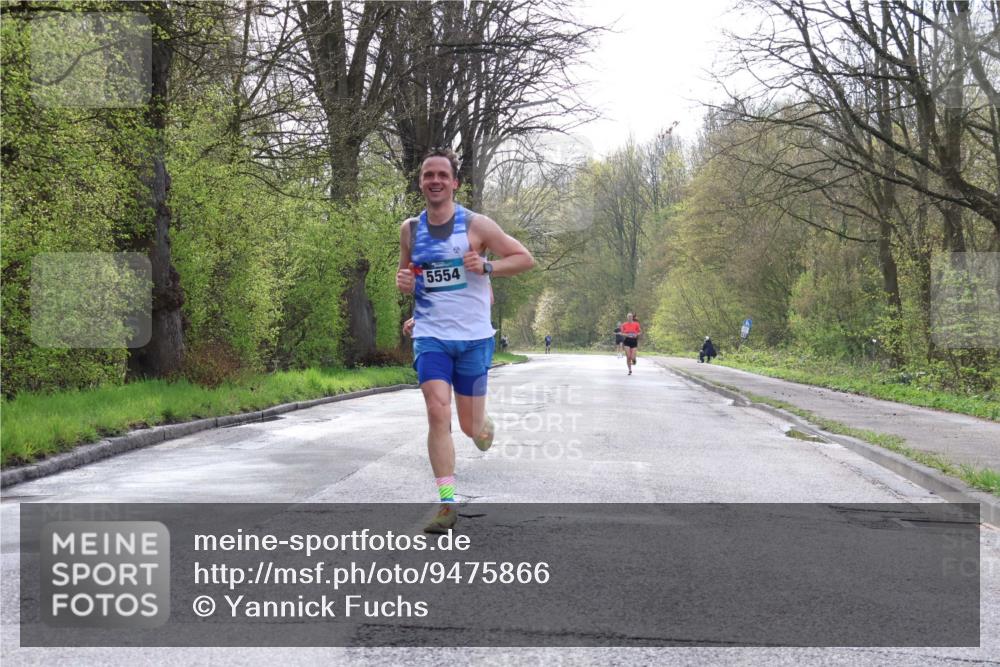 12.04.2026 - 45. Internationalen Wilhelmsburger Insellauf Yannick Fuchs http://msf.ph/oto/9475866 12.04.2026 10:09:32 Laufen 5554 meine-sportfotos.de