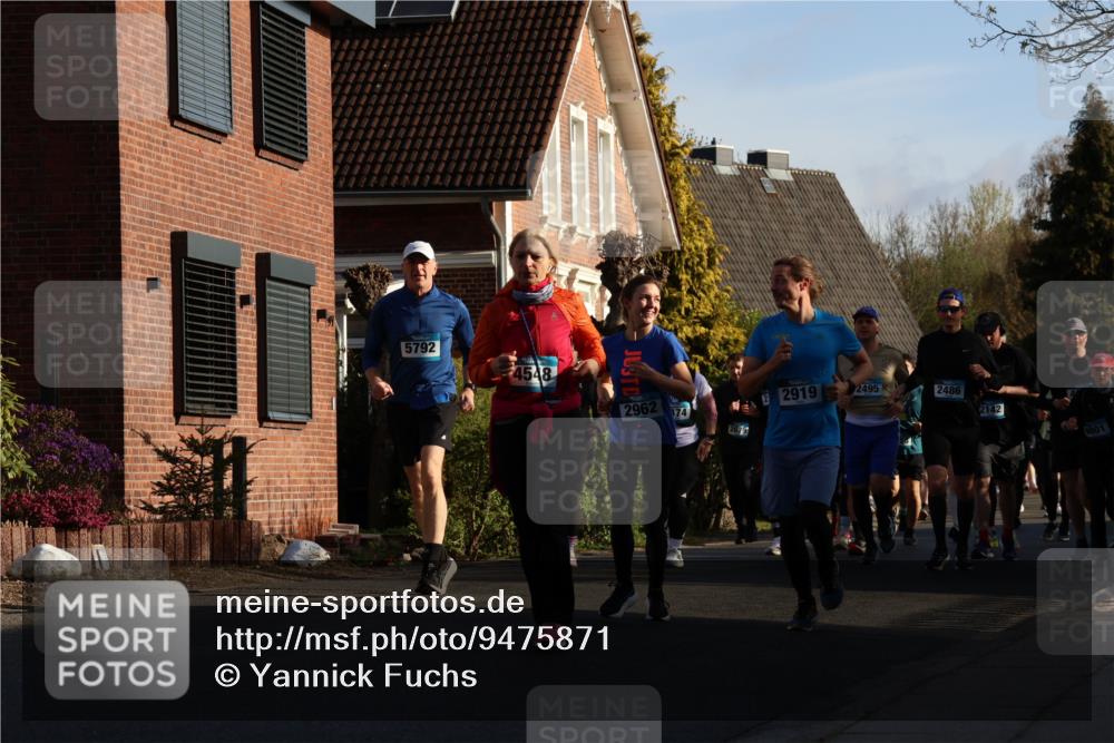 12.04.2026 - 45. Internationalen Wilhelmsburger Insellauf Yannick Fuchs http://msf.ph/oto/9475871 12.04.2026 09:02:26 Laufen 5792, 4548, 2962, 22919, 2495, 2486, 2142, 4801 meine-sportfotos.de