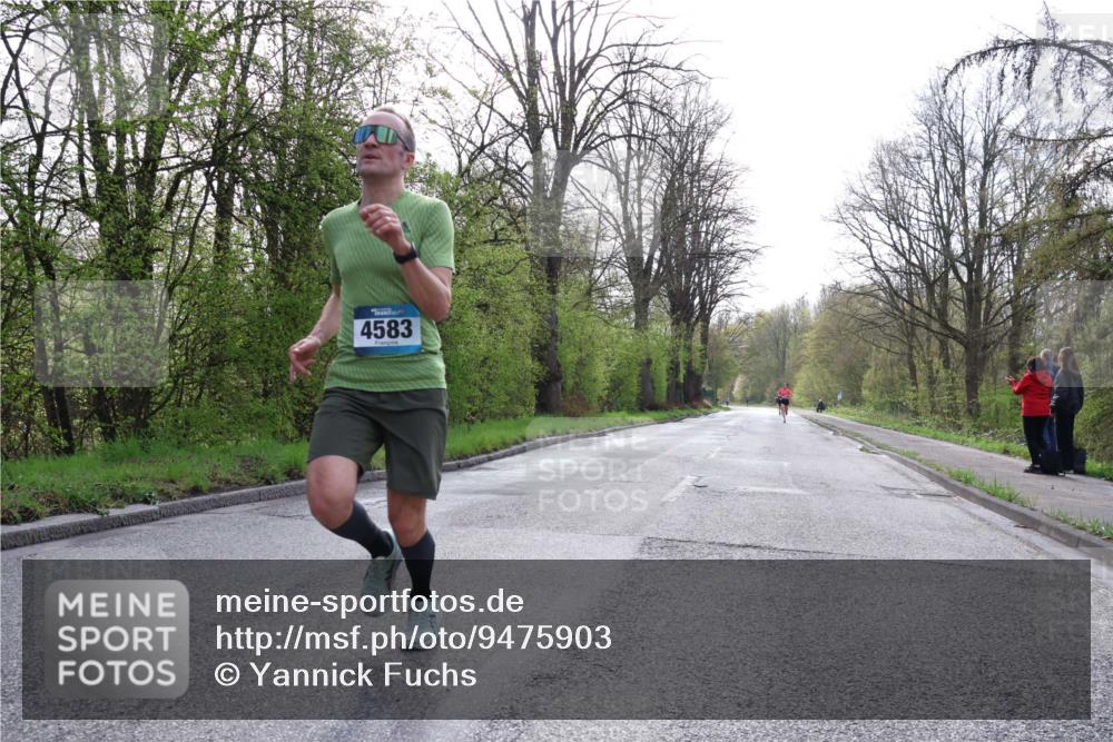 12.04.2026 - 45. Internationalen Wilhelmsburger Insellauf Yannick Fuchs http://msf.ph/oto/9475903 12.04.2026 10:09:35 Laufen 4583 meine-sportfotos.de
