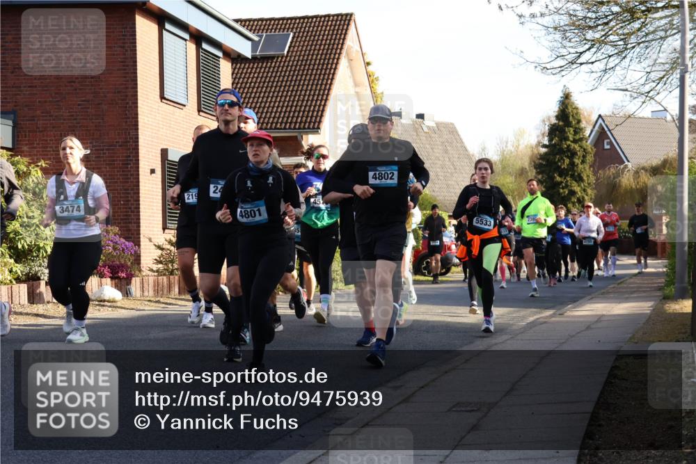 12.04.2026 - 45. Internationalen Wilhelmsburger Insellauf Yannick Fuchs http://msf.ph/oto/9475939 12.04.2026 09:02:32 Laufen 219, 3474, 24, 4801, 4802, 5533, 2385, 4155 meine-sportfotos.de