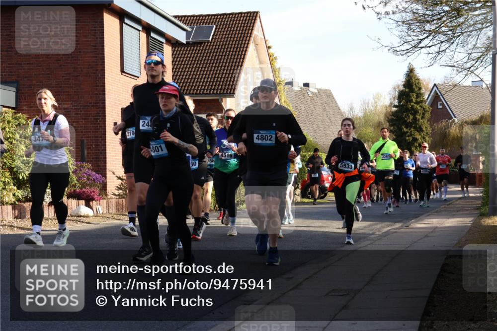 12.04.2026 - 45. Internationalen Wilhelmsburger Insellauf Yannick Fuchs http://msf.ph/oto/9475941 12.04.2026 09:02:32 Laufen 24, 347, 219, 801, 358, 30, 4516, 4802, 3464, 2385, 5533, 2513, 152, 4155 meine-sportfotos.de