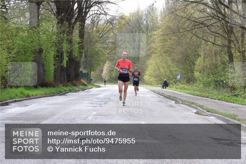 12.04.2026 - 45. Internationalen Wilhelmsburger Insellauf Yannick Fuchs http://msf.ph/oto/9475955 12.04.2026 10:09:40 Laufen 3644, 3262 meine-sportfotos.de