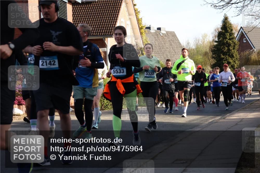 12.04.2026 - 45. Internationalen Wilhelmsburger Insellauf Yannick Fuchs http://msf.ph/oto/9475964 12.04.2026 09:02:33 Laufen 45, 2142, 5533, 3322, 2016, 2385, 286, 4152, 4155, 2513 meine-sportfotos.de
