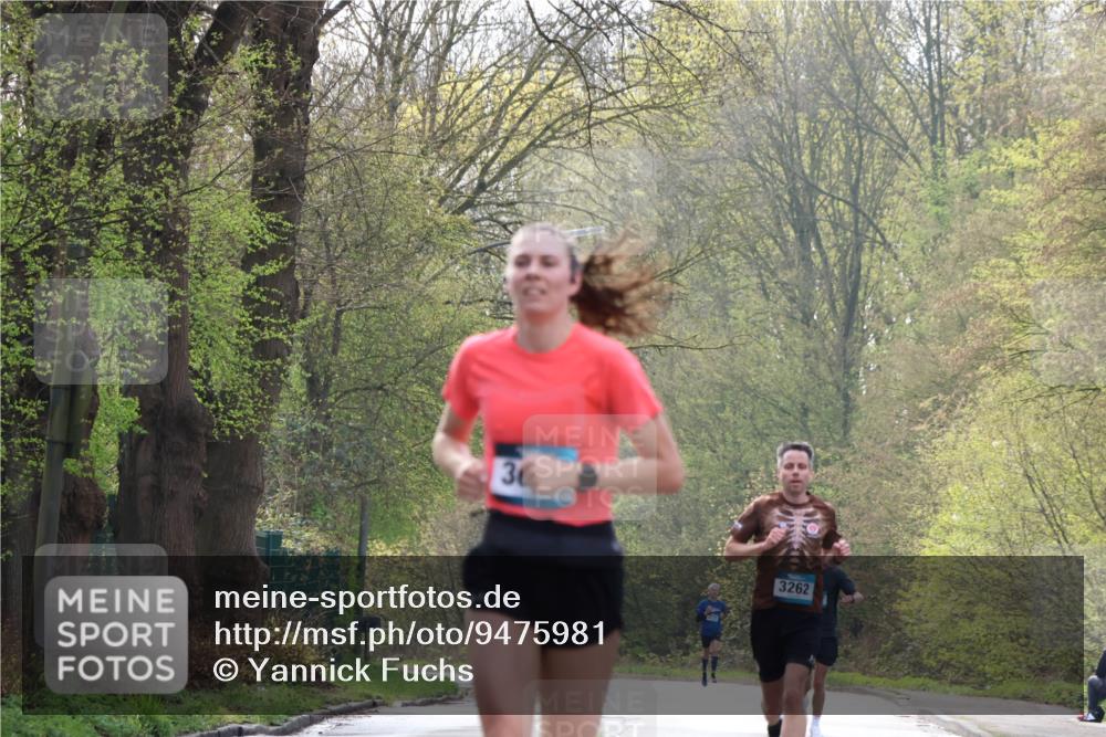 12.04.2026 - 45. Internationalen Wilhelmsburger Insellauf Yannick Fuchs http://msf.ph/oto/9475981 12.04.2026 10:09:42 Laufen 36, 3262 meine-sportfotos.de