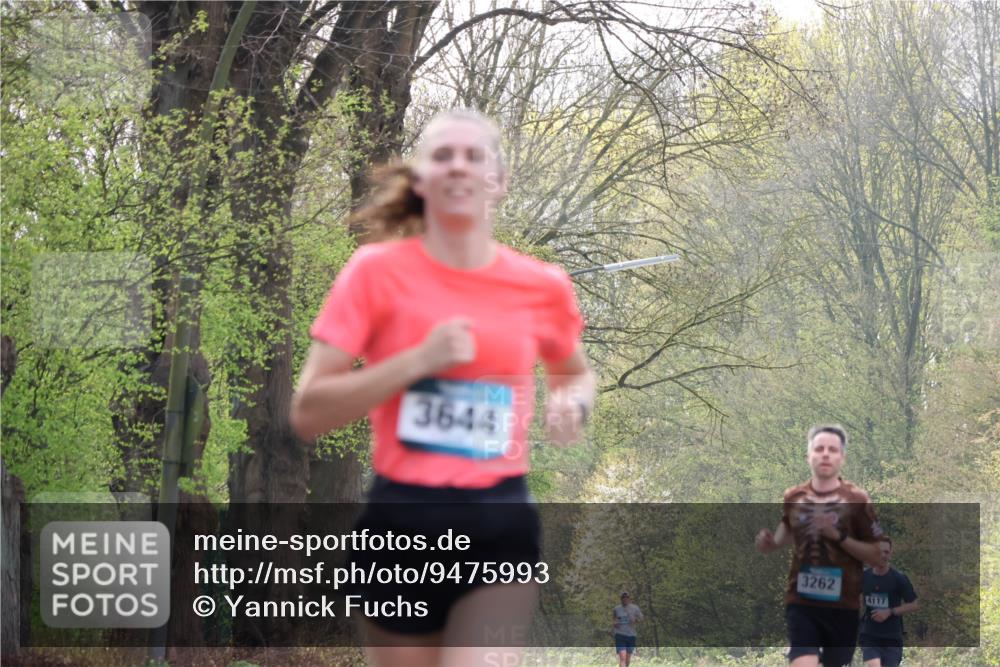 12.04.2026 - 45. Internationalen Wilhelmsburger Insellauf Yannick Fuchs http://msf.ph/oto/9475993 12.04.2026 10:09:43 Laufen 3644, 3262, 4117 meine-sportfotos.de