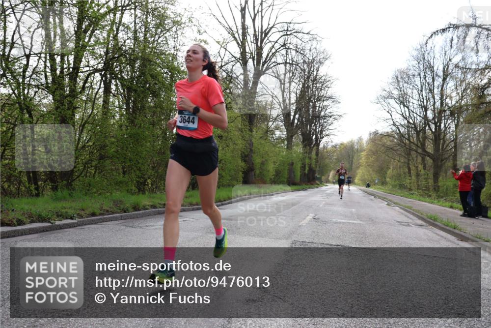 12.04.2026 - 45. Internationalen Wilhelmsburger Insellauf Yannick Fuchs http://msf.ph/oto/9476013 12.04.2026 10:09:45 Laufen 3644 meine-sportfotos.de