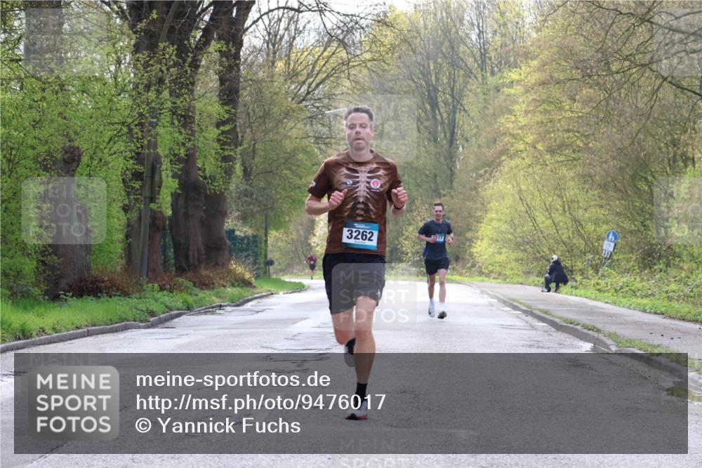 12.04.2026 - 45. Internationalen Wilhelmsburger Insellauf Yannick Fuchs http://msf.ph/oto/9476017 12.04.2026 10:09:47 Laufen 3262, 17 meine-sportfotos.de