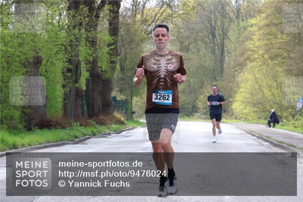 12.04.2026 - 45. Internationalen Wilhelmsburger Insellauf Yannick Fuchs http://msf.ph/oto/9476024 12.04.2026 10:09:47 Laufen 3262 meine-sportfotos.de