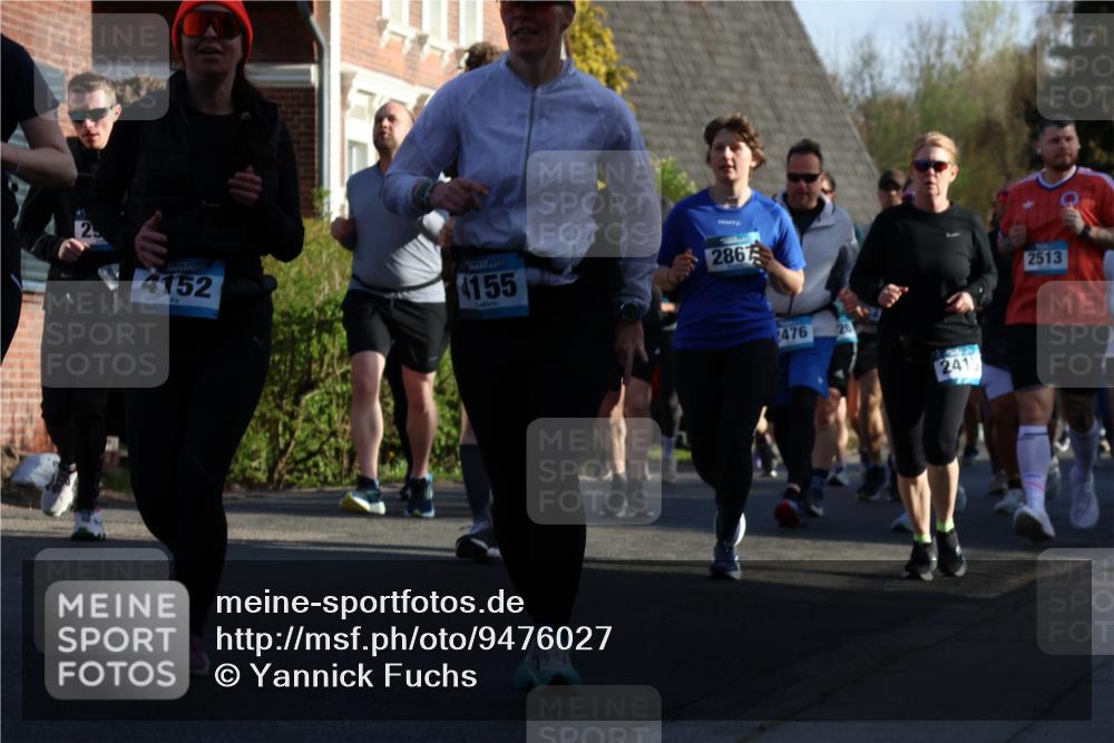 12.04.2026 - 45. Internationalen Wilhelmsburger Insellauf Yannick Fuchs http://msf.ph/oto/9476027 12.04.2026 09:02:39 Laufen 4152, 4155, 286, 2476, 2415, 2513 meine-sportfotos.de