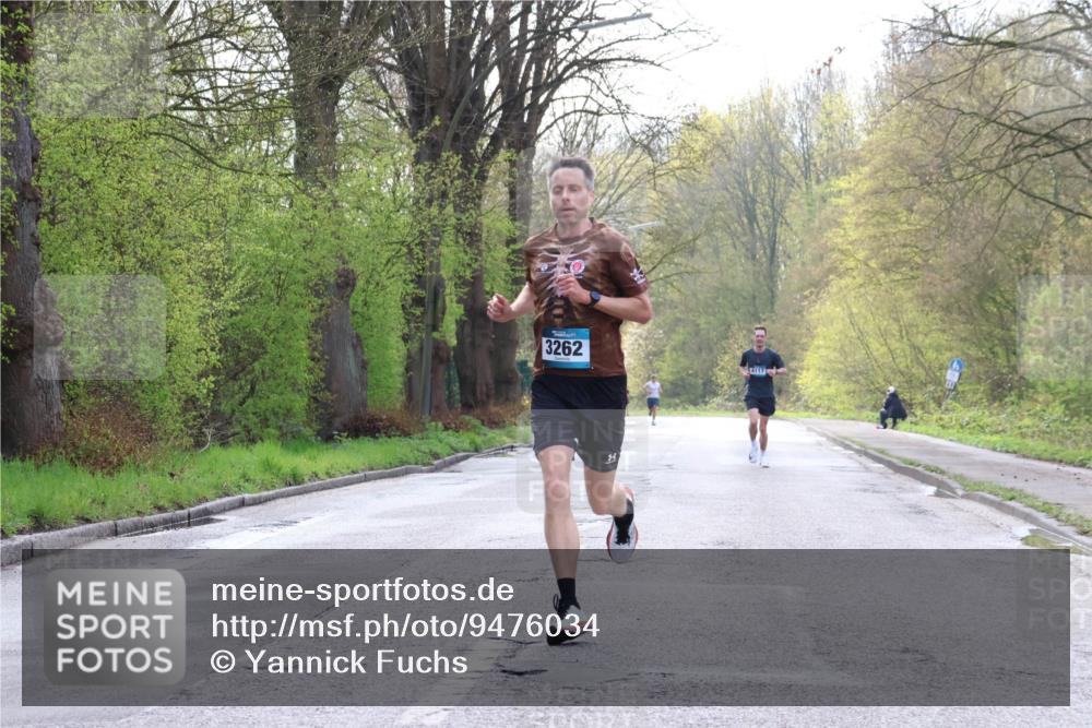12.04.2026 - 45. Internationalen Wilhelmsburger Insellauf Yannick Fuchs http://msf.ph/oto/9476034 12.04.2026 10:09:48 Laufen 3262 meine-sportfotos.de