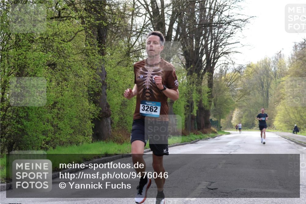 12.04.2026 - 45. Internationalen Wilhelmsburger Insellauf Yannick Fuchs http://msf.ph/oto/9476046 12.04.2026 10:09:49 Laufen 3262, 8 meine-sportfotos.de