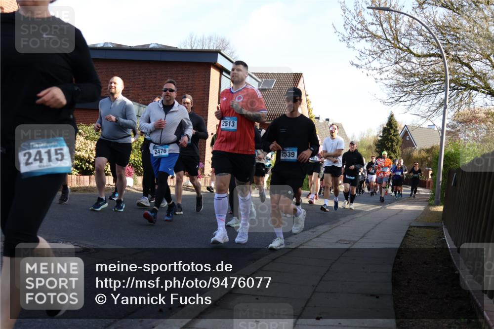 12.04.2026 - 45. Internationalen Wilhelmsburger Insellauf Yannick Fuchs http://msf.ph/oto/9476077 12.04.2026 09:02:44 Laufen 2415, 2476, 2513, 2539, 2518 meine-sportfotos.de
