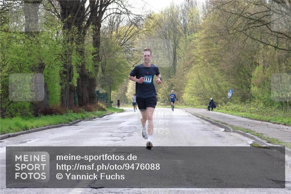 12.04.2026 - 45. Internationalen Wilhelmsburger Insellauf Yannick Fuchs http://msf.ph/oto/9476088 12.04.2026 10:09:53 Laufen 117 meine-sportfotos.de