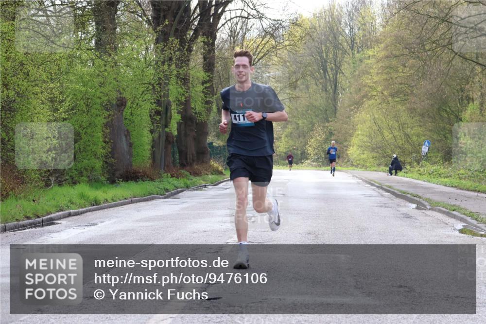 12.04.2026 - 45. Internationalen Wilhelmsburger Insellauf Yannick Fuchs http://msf.ph/oto/9476106 12.04.2026 10:09:54 Laufen 411 meine-sportfotos.de