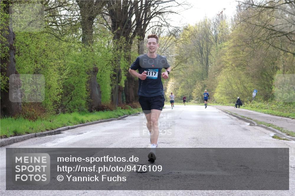 12.04.2026 - 45. Internationalen Wilhelmsburger Insellauf Yannick Fuchs http://msf.ph/oto/9476109 12.04.2026 10:09:54 Laufen 4117 meine-sportfotos.de