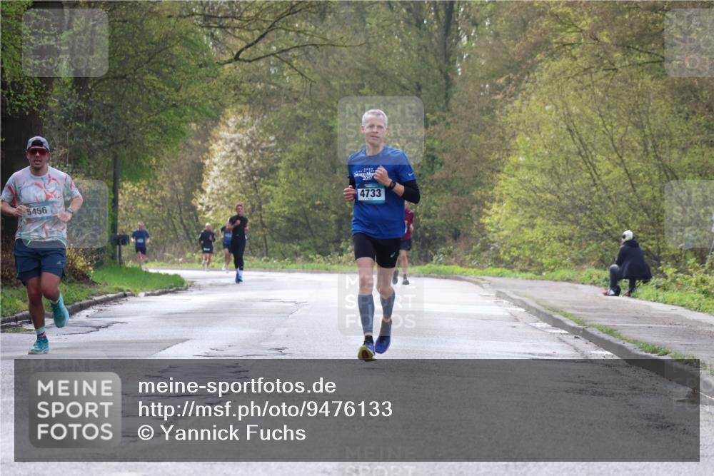 12.04.2026 - 45. Internationalen Wilhelmsburger Insellauf Yannick Fuchs http://msf.ph/oto/9476133 12.04.2026 10:10:05 Laufen 5456, 2017, 4733 meine-sportfotos.de