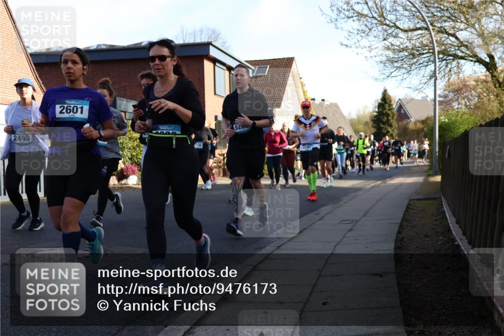 12.04.2026 - 45. Internationalen Wilhelmsburger Insellauf Yannick Fuchs http://msf.ph/oto/9476173 12.04.2026 09:02:54 Laufen 2498, 2601, 520, 4191 meine-sportfotos.de