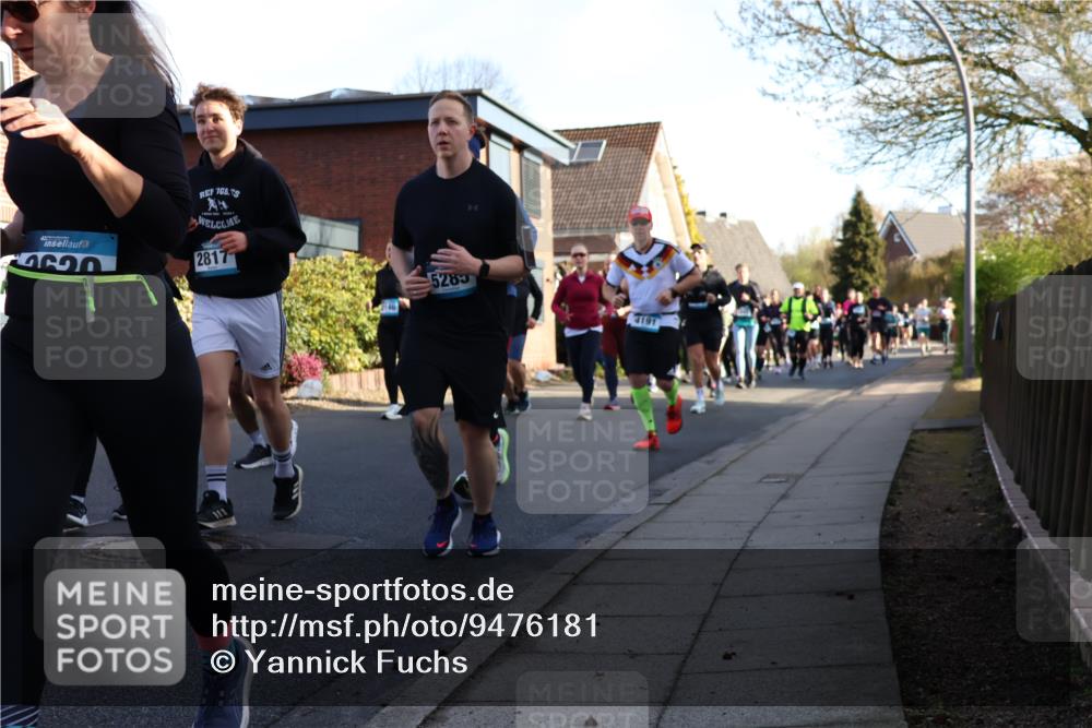 12.04.2026 - 45. Internationalen Wilhelmsburger Insellauf Yannick Fuchs http://msf.ph/oto/9476181 12.04.2026 09:02:55 Laufen 2817, 111, 146, 5283, 4191 meine-sportfotos.de