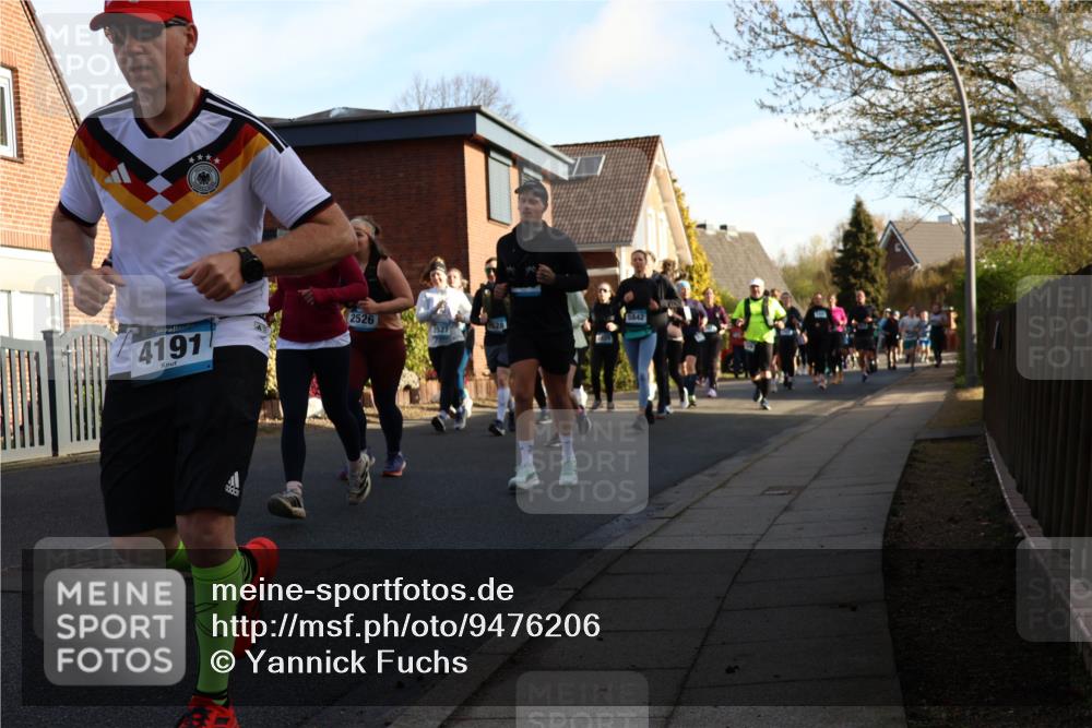 12.04.2026 - 45. Internationalen Wilhelmsburger Insellauf Yannick Fuchs http://msf.ph/oto/9476206 12.04.2026 09:02:57 Laufen 2526, 5842, 2527, 4191 meine-sportfotos.de