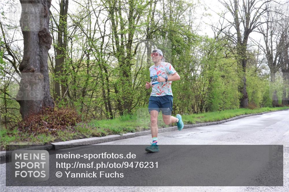 12.04.2026 - 45. Internationalen Wilhelmsburger Insellauf Yannick Fuchs http://msf.ph/oto/9476231 12.04.2026 10:10:13 Laufen 5456 meine-sportfotos.de