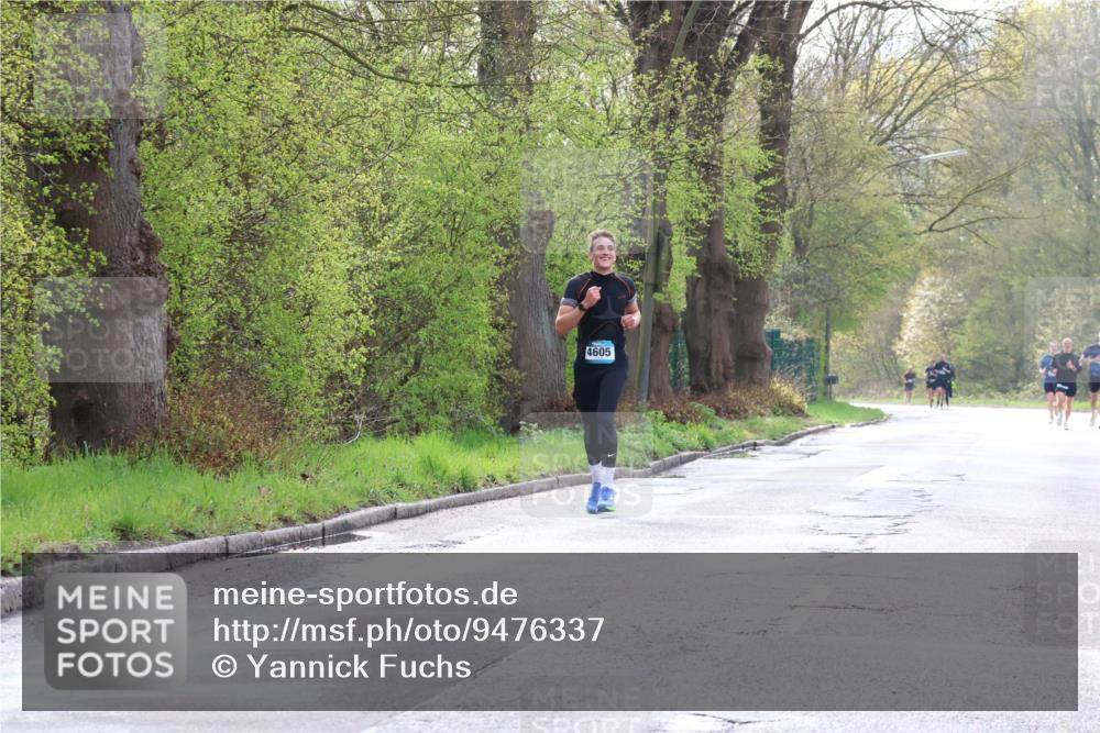 12.04.2026 - 45. Internationalen Wilhelmsburger Insellauf Yannick Fuchs http://msf.ph/oto/9476337 12.04.2026 10:10:28 Laufen 4605 meine-sportfotos.de