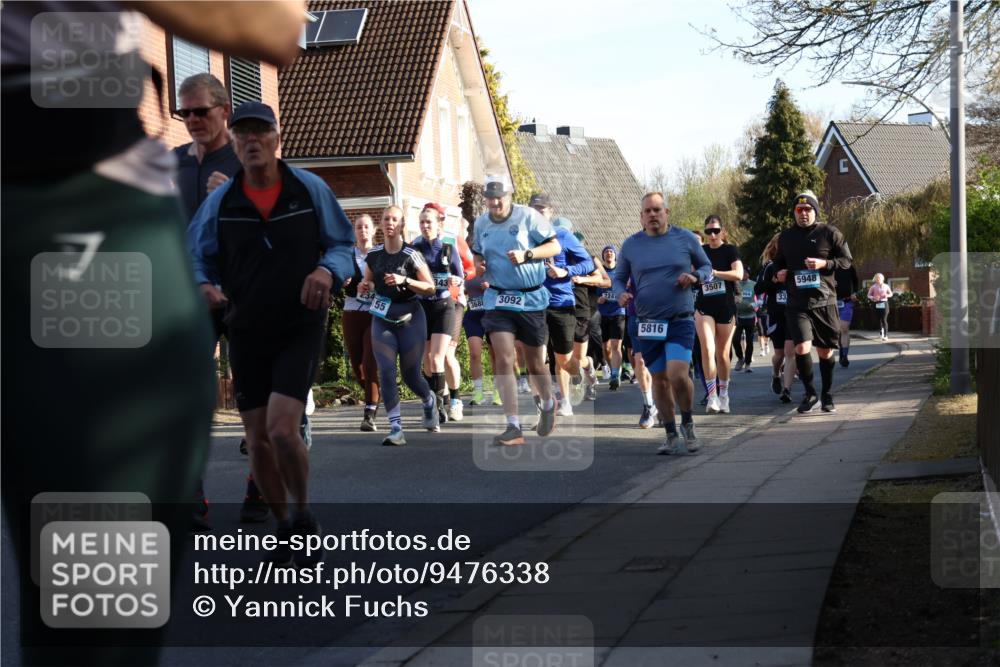 12.04.2026 - 45. Internationalen Wilhelmsburger Insellauf Yannick Fuchs http://msf.ph/oto/9476338 12.04.2026 09:03:10 Laufen 155, 343, 368, 3092, 224, 5816, 3507, 33, 5948 meine-sportfotos.de