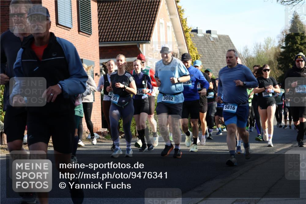 12.04.2026 - 45. Internationalen Wilhelmsburger Insellauf Yannick Fuchs http://msf.ph/oto/9476341 12.04.2026 09:03:10 Laufen 155, 234, 3092, 035, 346, 5816, 350, 5948 meine-sportfotos.de