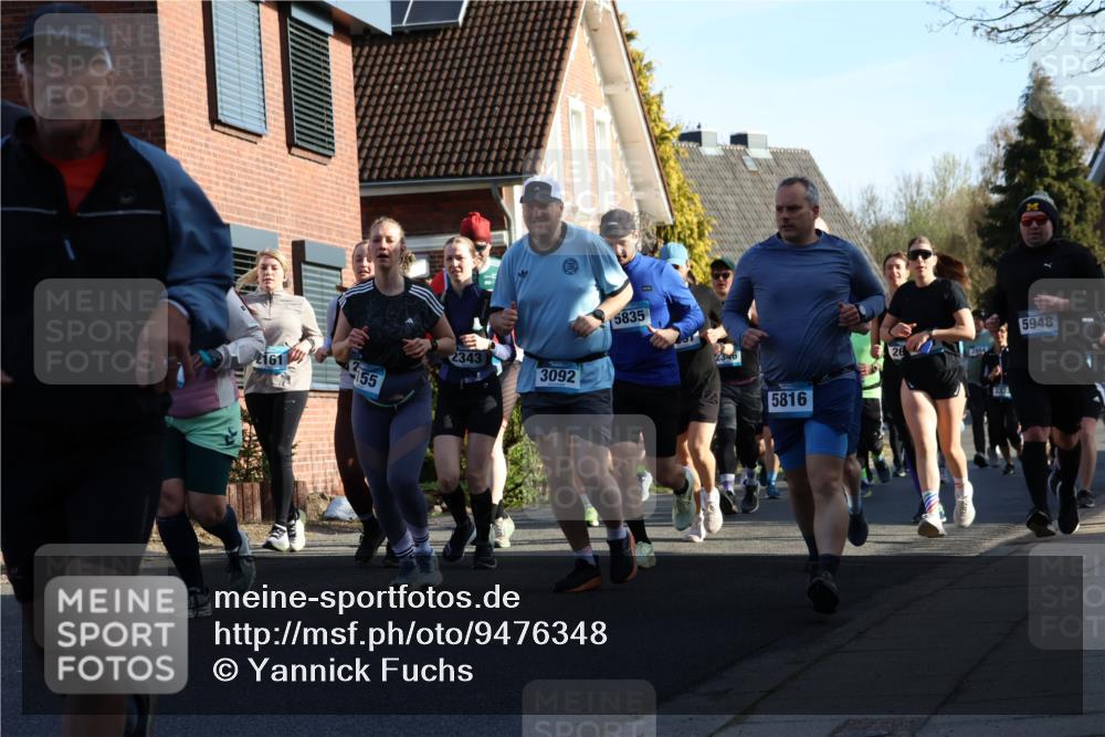 12.04.2026 - 45. Internationalen Wilhelmsburger Insellauf Yannick Fuchs http://msf.ph/oto/9476348 12.04.2026 09:03:11 Laufen 2161, 155, 2343, 3092, 5835, 2346, 5816, 5948 meine-sportfotos.de