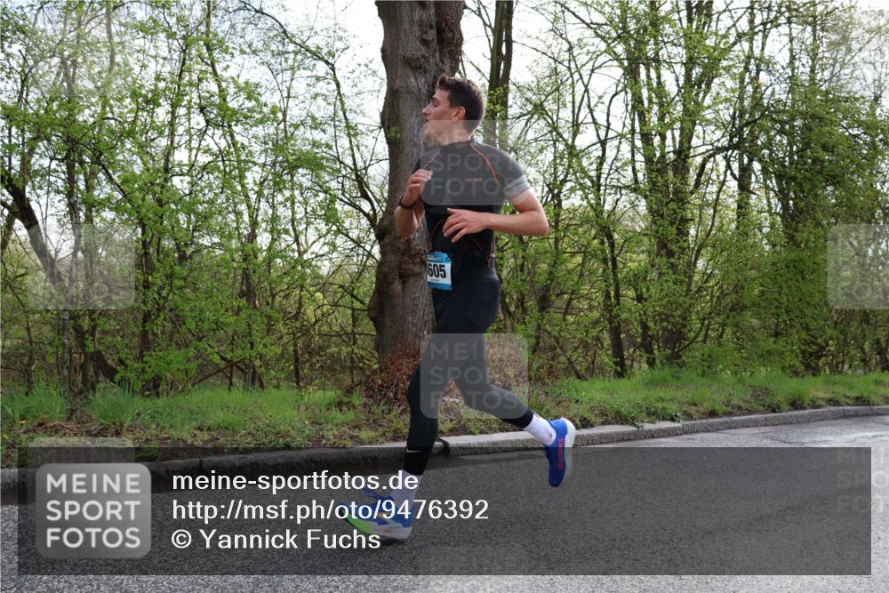 12.04.2026 - 45. Internationalen Wilhelmsburger Insellauf Yannick Fuchs http://msf.ph/oto/9476392 12.04.2026 10:10:34 Laufen 605 meine-sportfotos.de