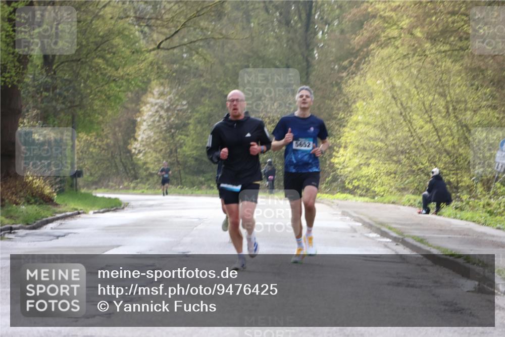12.04.2026 - 45. Internationalen Wilhelmsburger Insellauf Yannick Fuchs http://msf.ph/oto/9476425 12.04.2026 10:10:38 Laufen 5652 meine-sportfotos.de