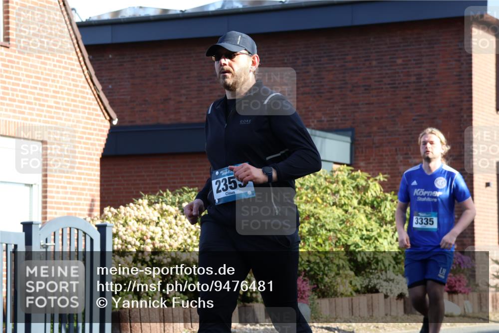12.04.2026 - 45. Internationalen Wilhelmsburger Insellauf Yannick Fuchs http://msf.ph/oto/9476481 12.04.2026 09:03:25 Laufen 2355, 3335 meine-sportfotos.de