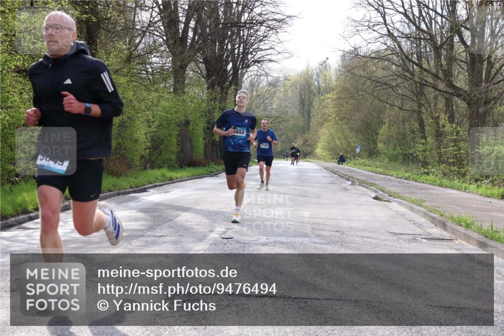 12.04.2026 - 45. Internationalen Wilhelmsburger Insellauf Yannick Fuchs http://msf.ph/oto/9476494 12.04.2026 10:10:44 Laufen 3049, 5652, 2789 meine-sportfotos.de