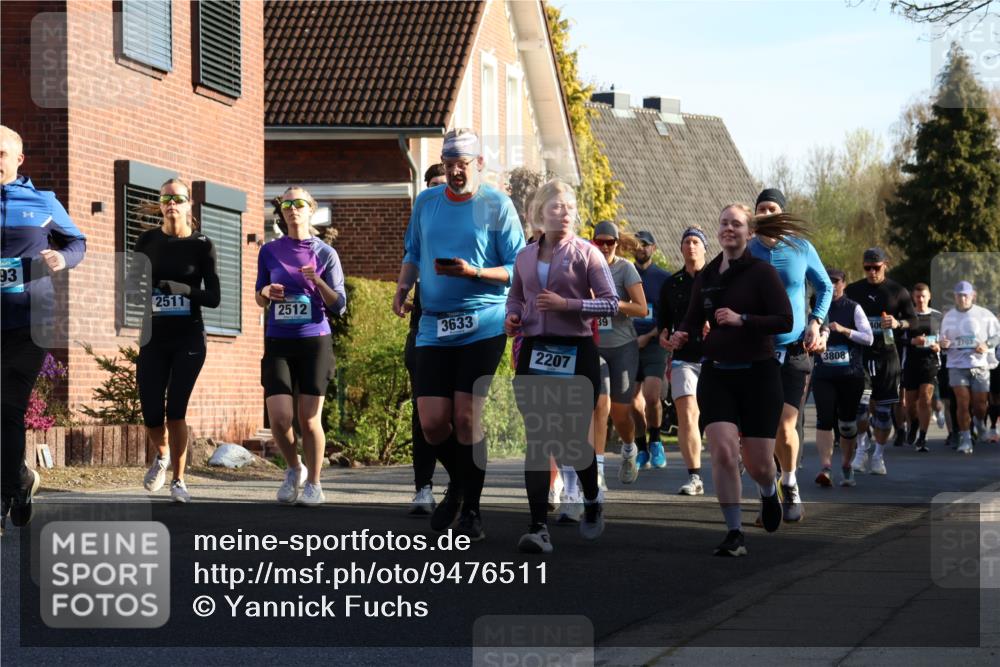 12.04.2026 - 45. Internationalen Wilhelmsburger Insellauf Yannick Fuchs http://msf.ph/oto/9476511 12.04.2026 09:03:30 Laufen 93, 2511, 2512, 3633, 2207, 39, 3808, 10, 2703 meine-sportfotos.de