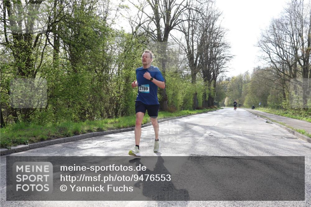 12.04.2026 - 45. Internationalen Wilhelmsburger Insellauf Yannick Fuchs http://msf.ph/oto/9476553 12.04.2026 10:10:48 Laufen 2789 meine-sportfotos.de