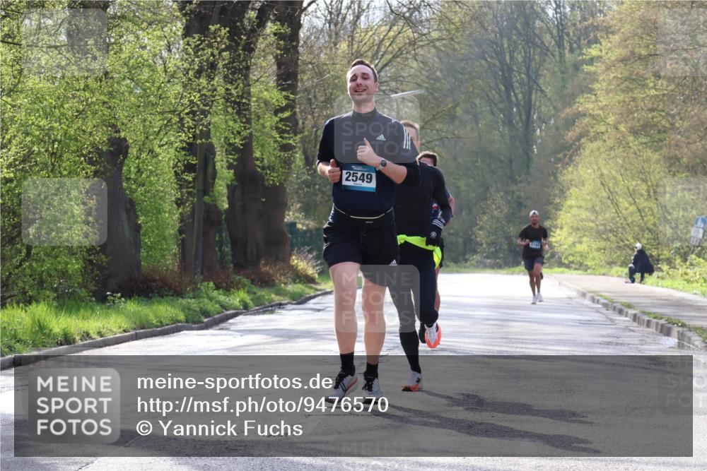 12.04.2026 - 45. Internationalen Wilhelmsburger Insellauf Yannick Fuchs http://msf.ph/oto/9476570 12.04.2026 10:10:58 Laufen 2549, 4169 meine-sportfotos.de