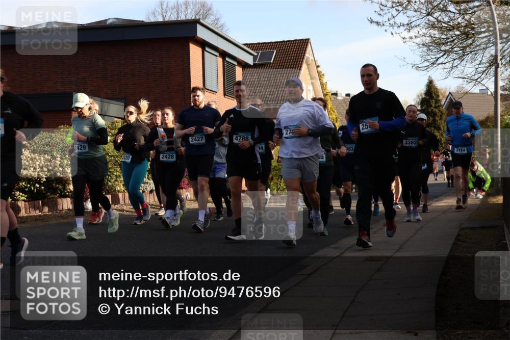 12.04.2026 - 45. Internationalen Wilhelmsburger Insellauf Yannick Fuchs http://msf.ph/oto/9476596 12.04.2026 09:03:41 Laufen 2427, 4788, 2429, 2320, 2428, 14, 27, 53, 383, 256, 3382, 3714 meine-sportfotos.de
