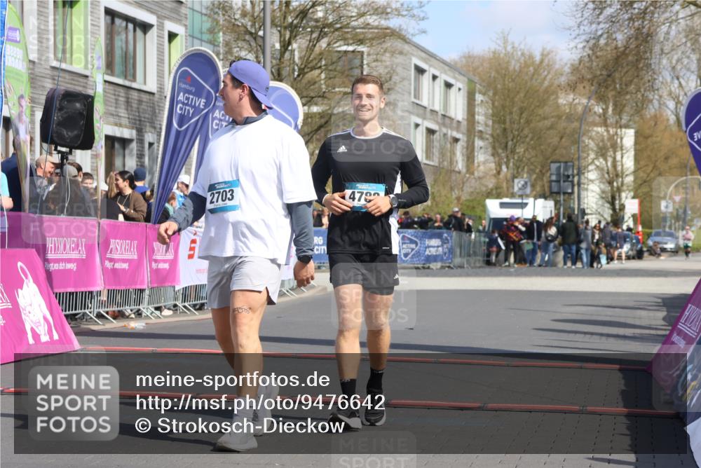 12.04.2026 - 45. Internationalen Wilhelmsburger Insellauf Strokosch-Dieckow http://msf.ph/oto/9476642 12.04.2026 11:35:23 Ziel 2703, 4788 meine-sportfotos.de