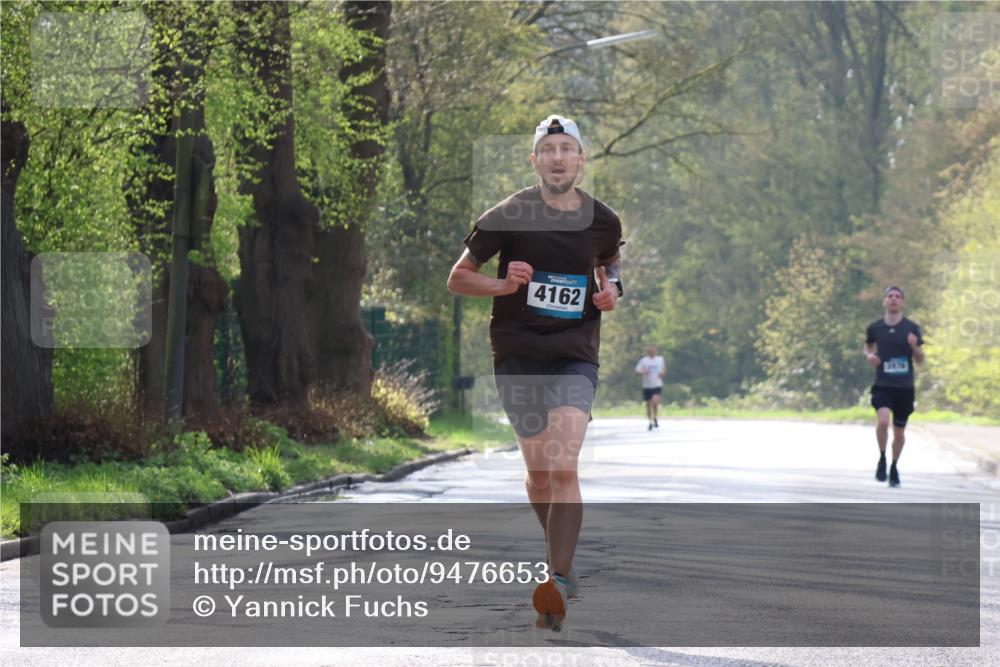 12.04.2026 - 45. Internationalen Wilhelmsburger Insellauf Yannick Fuchs http://msf.ph/oto/9476653 12.04.2026 10:11:06 Laufen 4162, 5979 meine-sportfotos.de