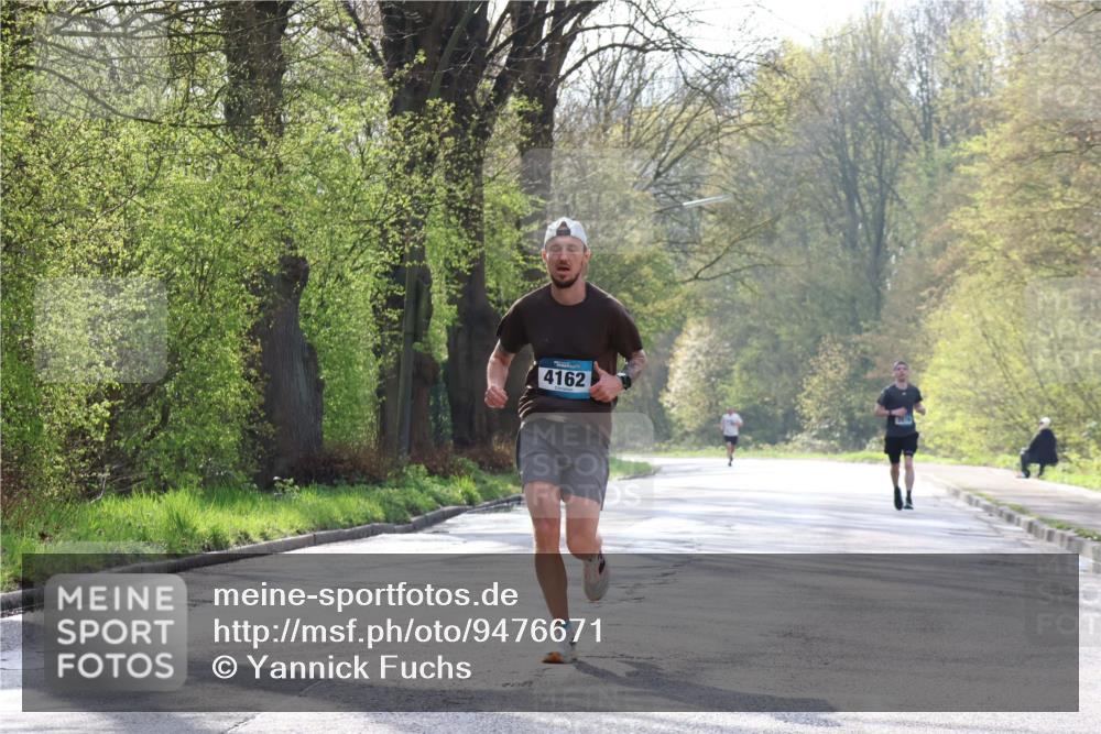 12.04.2026 - 45. Internationalen Wilhelmsburger Insellauf Yannick Fuchs http://msf.ph/oto/9476671 12.04.2026 10:11:08 Laufen 4162, 3979 meine-sportfotos.de
