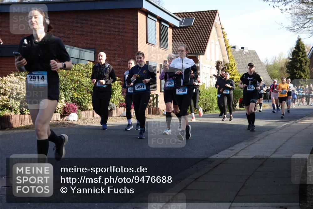 12.04.2026 - 45. Internationalen Wilhelmsburger Insellauf Yannick Fuchs http://msf.ph/oto/9476688 12.04.2026 09:03:49 Laufen 2914, 5831, 2140, 2555, 2135, 2233, 2480 meine-sportfotos.de