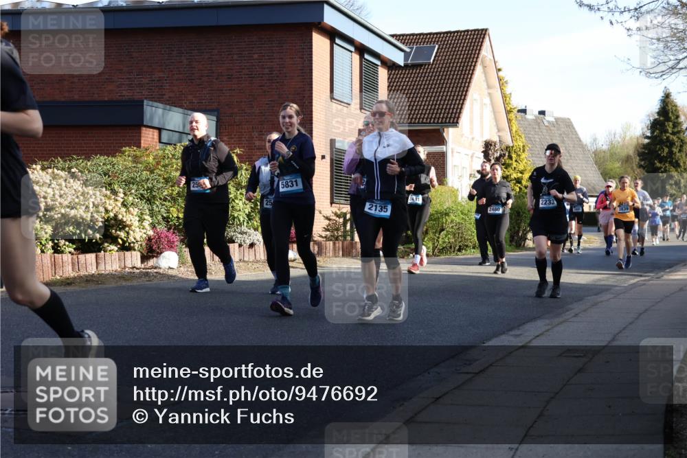 12.04.2026 - 45. Internationalen Wilhelmsburger Insellauf Yannick Fuchs http://msf.ph/oto/9476692 12.04.2026 09:03:49 Laufen 25, 25, 5831, 2135, 24, 31, 2233, 2480, 3839 meine-sportfotos.de