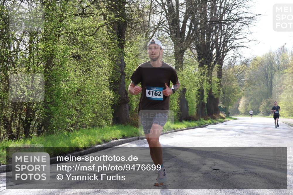 12.04.2026 - 45. Internationalen Wilhelmsburger Insellauf Yannick Fuchs http://msf.ph/oto/9476699 12.04.2026 10:11:10 Laufen 4162 meine-sportfotos.de