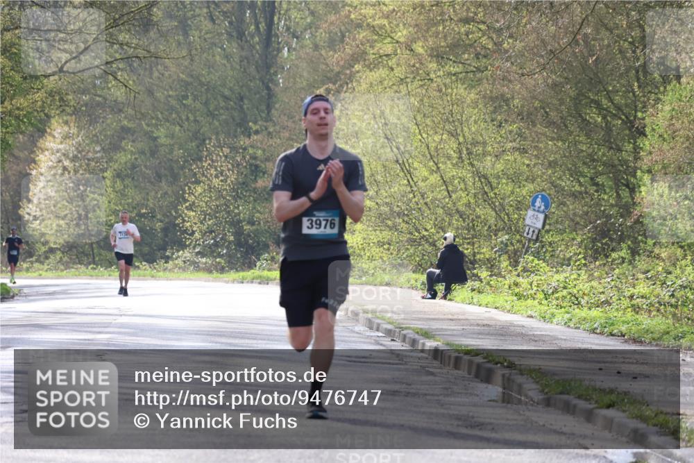 12.04.2026 - 45. Internationalen Wilhelmsburger Insellauf Yannick Fuchs http://msf.ph/oto/9476747 12.04.2026 10:11:13 Laufen 3976, 22 meine-sportfotos.de