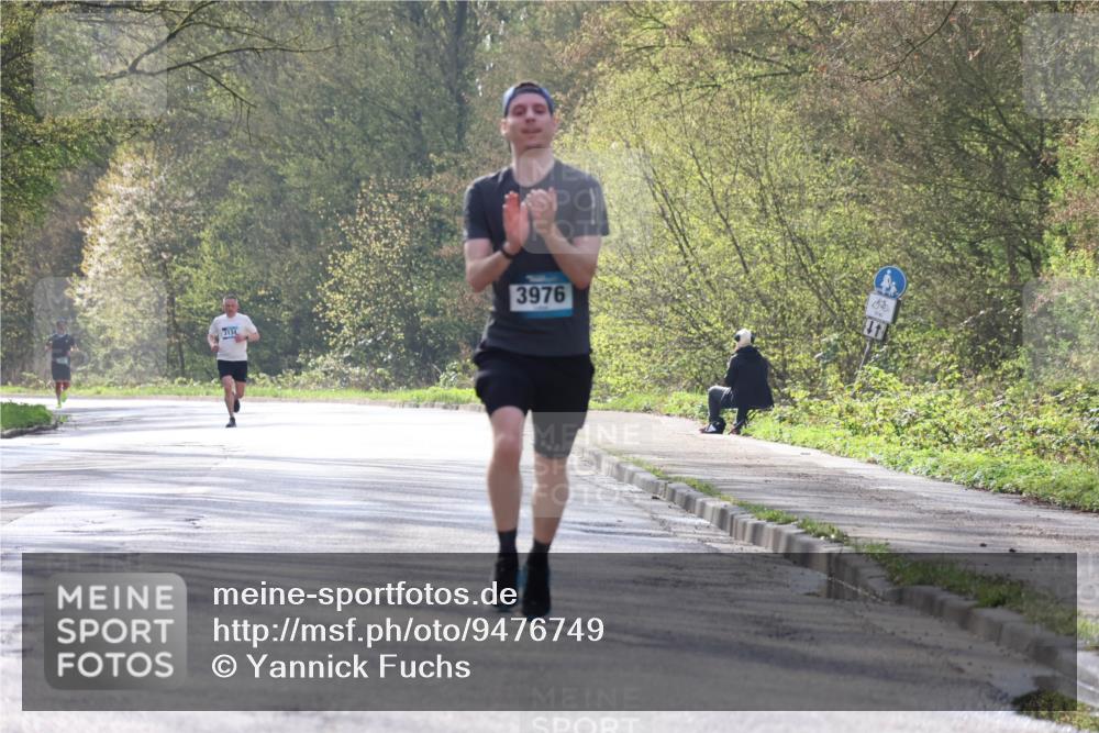 12.04.2026 - 45. Internationalen Wilhelmsburger Insellauf Yannick Fuchs http://msf.ph/oto/9476749 12.04.2026 10:11:13 Laufen 3976, 3134 meine-sportfotos.de