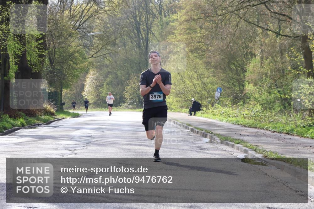 12.04.2026 - 45. Internationalen Wilhelmsburger Insellauf Yannick Fuchs http://msf.ph/oto/9476762 12.04.2026 10:11:15 Laufen 3976, 226 meine-sportfotos.de