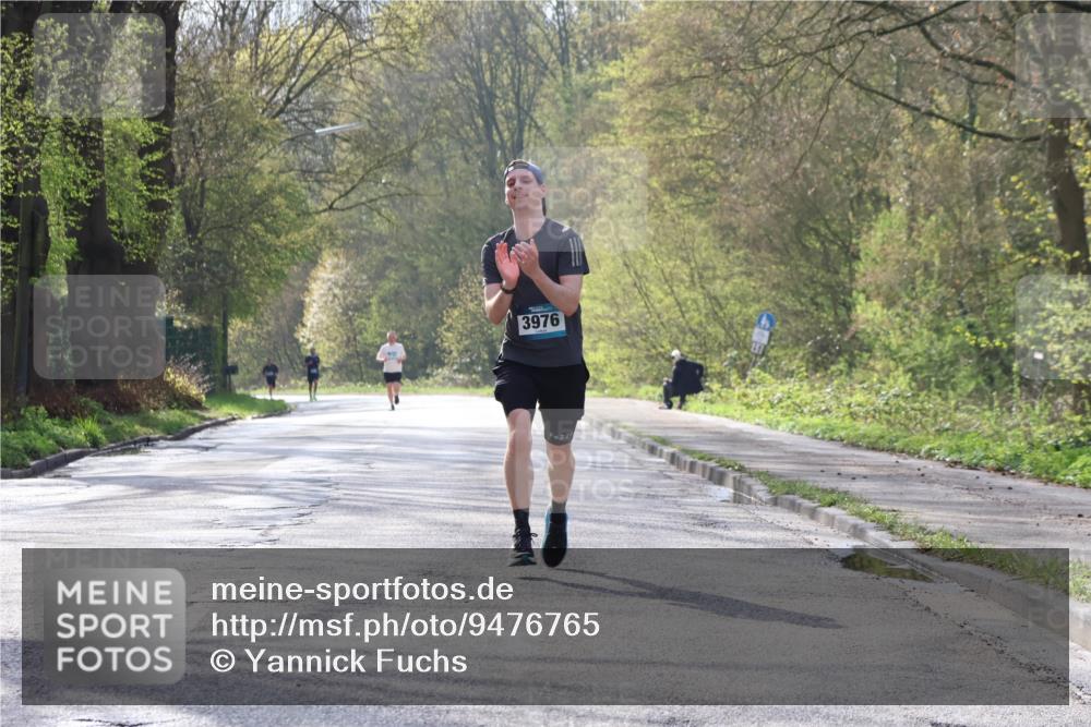 12.04.2026 - 45. Internationalen Wilhelmsburger Insellauf Yannick Fuchs http://msf.ph/oto/9476765 12.04.2026 10:11:15 Laufen 3976 meine-sportfotos.de